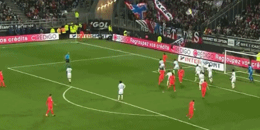 巴萨vs毕巴首发：亚马尔、莱万、尼科在列，拉菲尼亚替补（巴萨对毕巴首发公布：亚马尔、莱万、尼科先发，拉菲尼亚替补）