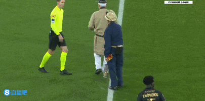 唐斯是尼克斯过去50年来砍35+15+5次数最多的球员